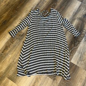 RUE 21 Tunic